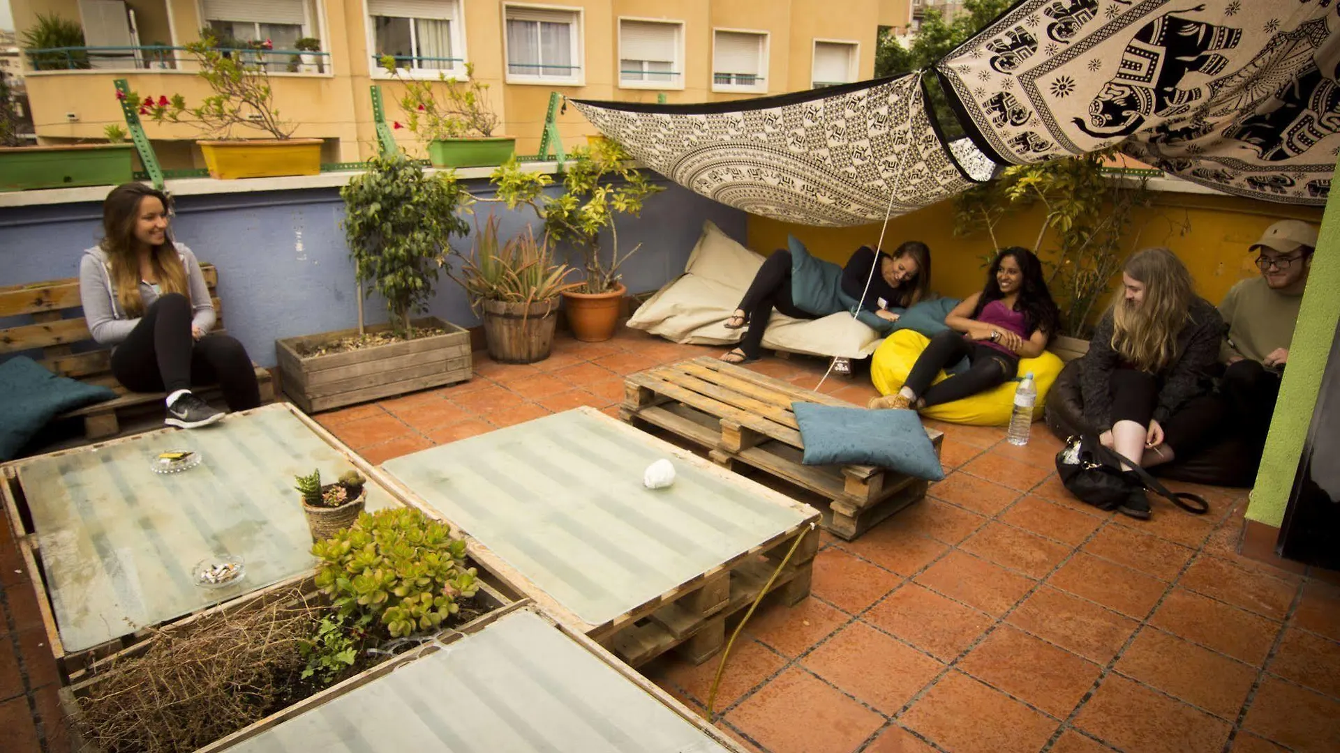 Vandrerhjem Onefam Sants Vandrehjem Barcelona Spanien